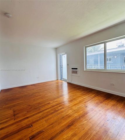 2045 Calais Dr 7, Miami Beach, FL 33141
