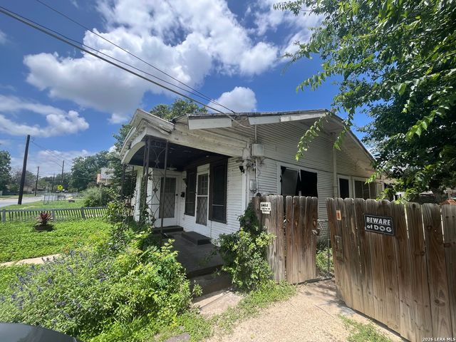 205 E White, San Antonio, TX 78214
