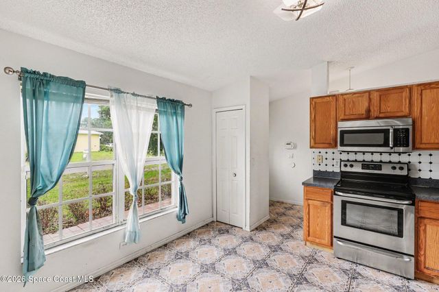 1893 Firethorn Road NW, Palm Bay, FL 32907