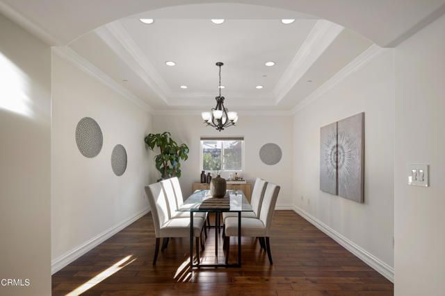 4337 Vista Place, La Canada Flintridge, CA 91011