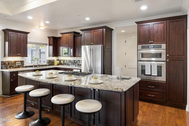 4337 Vista Place, La Canada Flintridge, CA 91011