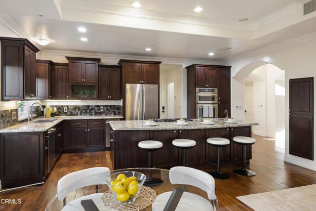 4337 Vista Place, La Canada Flintridge, CA 91011