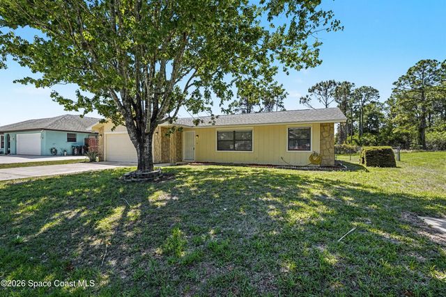 320 Algiers Avenue SE, Palm Bay, FL 32909