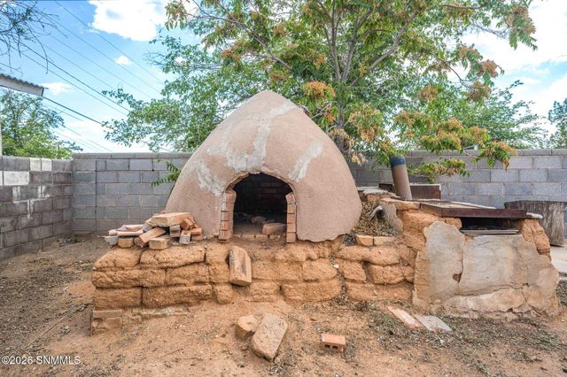 1500 Gladys Drive, Las Cruces, NM 88001