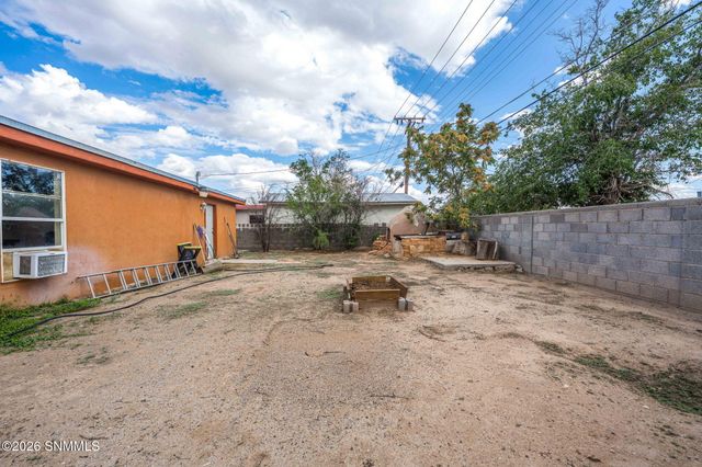 1500 Gladys Drive, Las Cruces, NM 88001