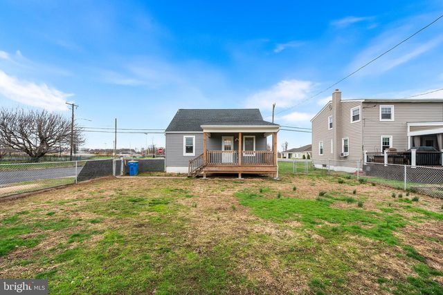 2109 BATH RD, Bristol, PA 19007