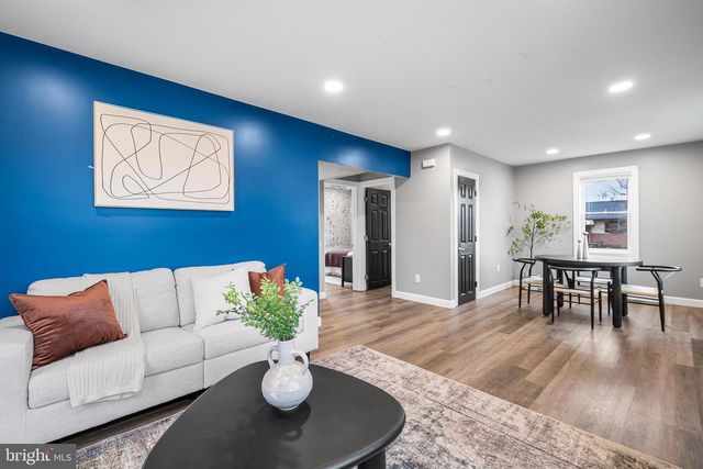 2109 BATH RD, Bristol, PA 19007