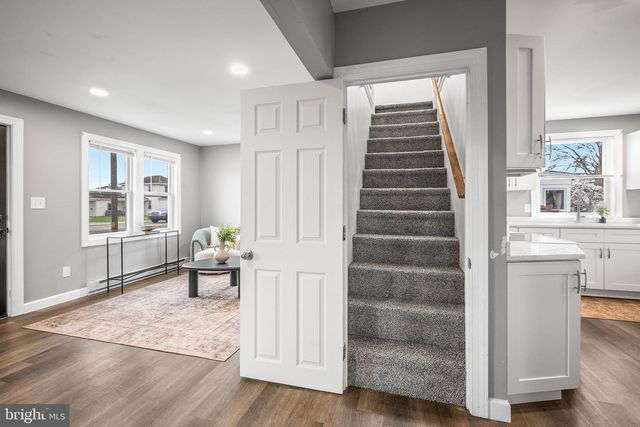 2109 BATH RD, Bristol, PA 19007