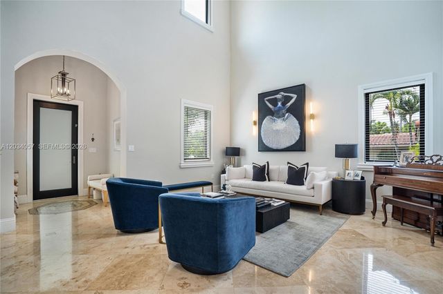 8919 NE 10th Avenue, Miami, FL 33138