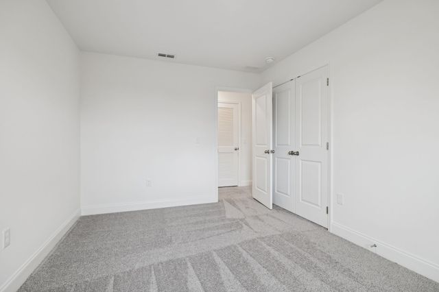 122 Dahlia Dr, La Vergne, TN 37086