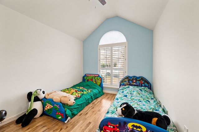 1604 Los Altos Court, Arlington, TX 76006