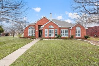 1604 Los Altos Court, Arlington, TX 76006