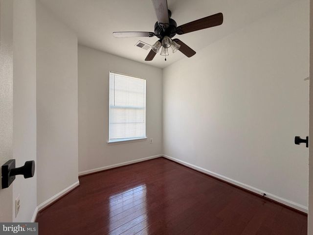 439 GINKGO TER NE, Leesburg, VA 20176