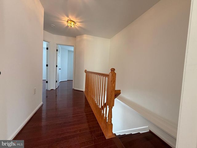 439 GINKGO TER NE, Leesburg, VA 20176