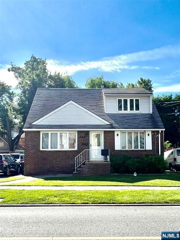 484 Shaler Boulevard 2, Ridgefield, NJ 07657