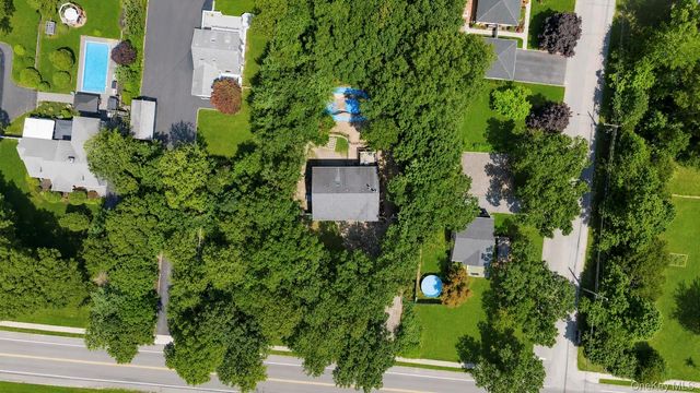 71 Barton Avenue, Patchogue, NY 11772