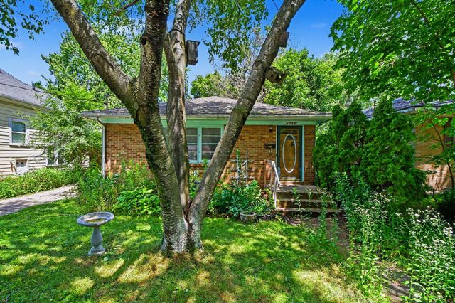 1057 Lyon Street Ne, City Of Grand Rapids, MI 49503