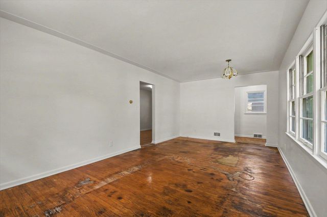 1057 Lyon Street Ne, City Of Grand Rapids, MI 49503