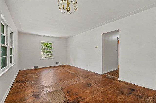 1057 Lyon Street Ne, City Of Grand Rapids, MI 49503