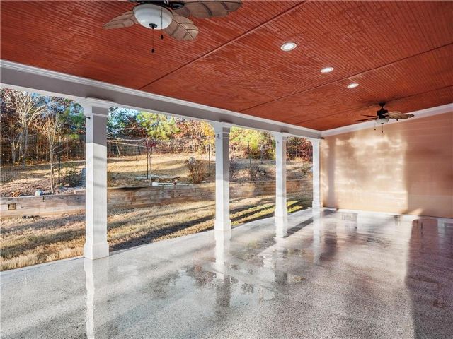 1362 Craig Drive, Sugar Hill, GA 30518