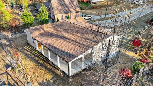 1362 Craig Drive, Sugar Hill, GA 30518