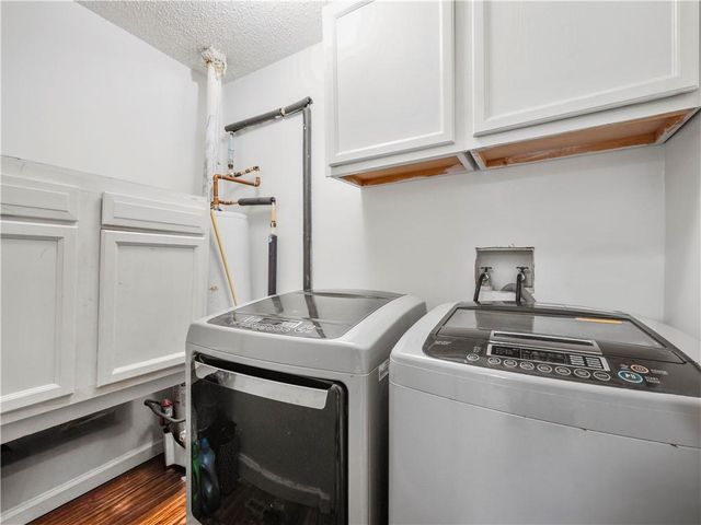 1362 Craig Drive, Sugar Hill, GA 30518