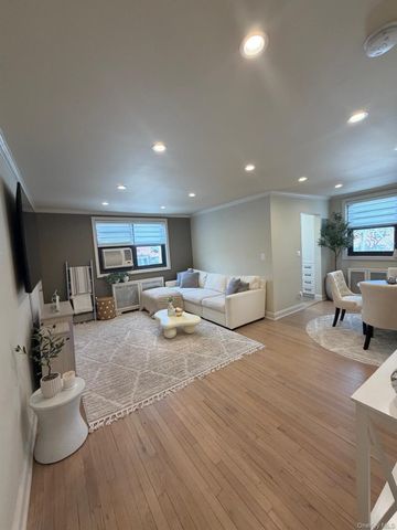 1776 166th Street 4170, Whitestone, NY 11357