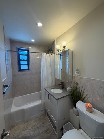 1776 166th Street 4170, Whitestone, NY 11357