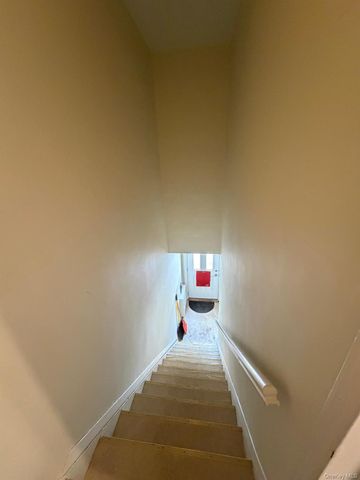 1776 166th Street 4170, Whitestone, NY 11357