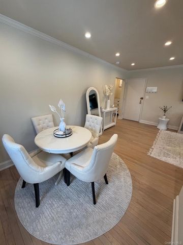 1776 166th Street 4170, Whitestone, NY 11357