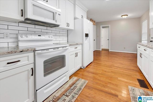 5708 GARDEN WOOD DRIVE, Gardendale, AL 35071