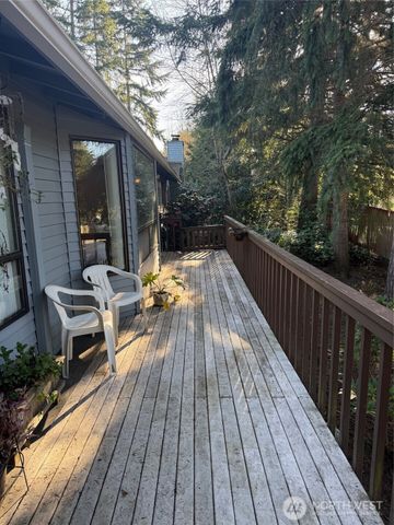 1119 S 249th Place, Des Moines, WA 98198