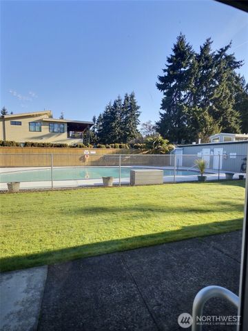 1119 S 249th Place, Des Moines, WA 98198