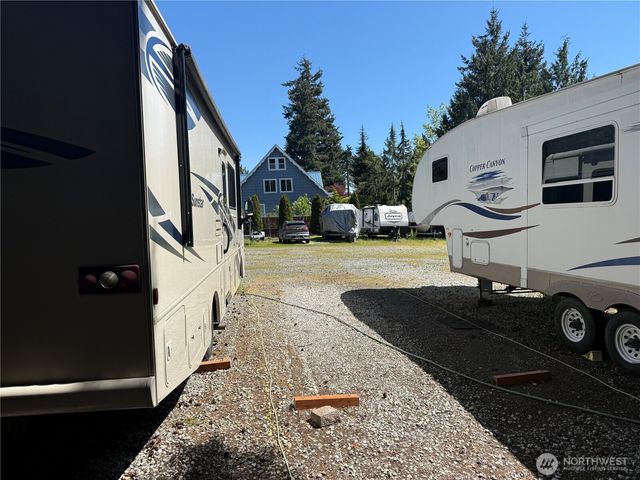 1119 S 249th Place, Des Moines, WA 98198