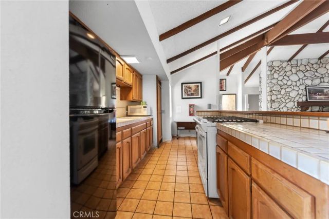 4760 Lakeview Avenue, Yorba Linda, CA 92886