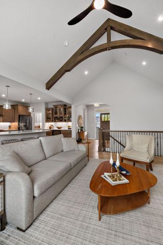 11527 Arnie Way N, Lake Elmo, MN 55042