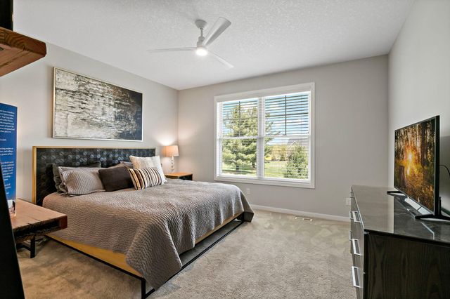 11527 Arnie Way N, Lake Elmo, MN 55042