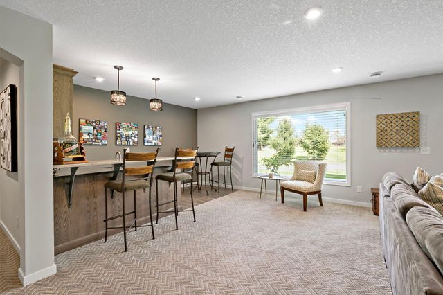 11527 Arnie Way N, Lake Elmo, MN 55042