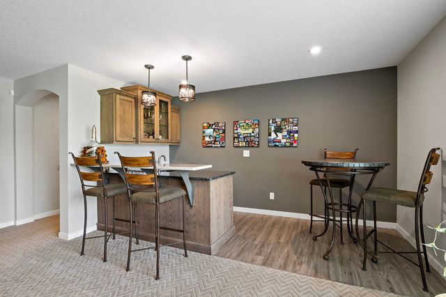 11527 Arnie Way N, Lake Elmo, MN 55042