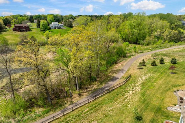 11527 Arnie Way N, Lake Elmo, MN 55042