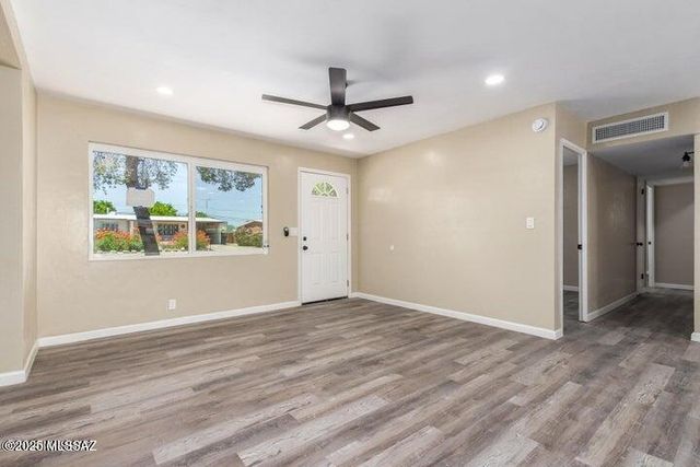 6271 E 20Th Street, Tucson, AZ 85711