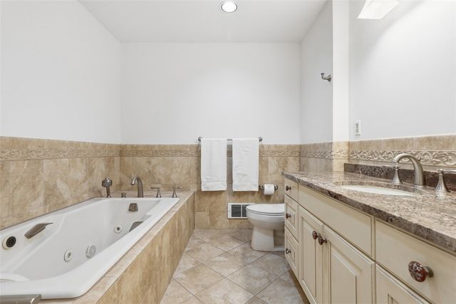 154 N Bellefield Avenue 44, Oakland, PA 15213