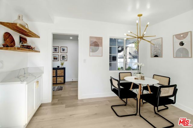 23209 Bigler Street, Woodland Hills (los Angeles), CA 91364