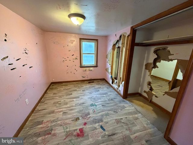 2257 S FORGE RD, Palmyra, PA 17078