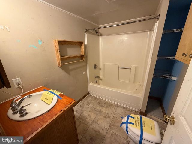 2257 S FORGE RD, Palmyra, PA 17078