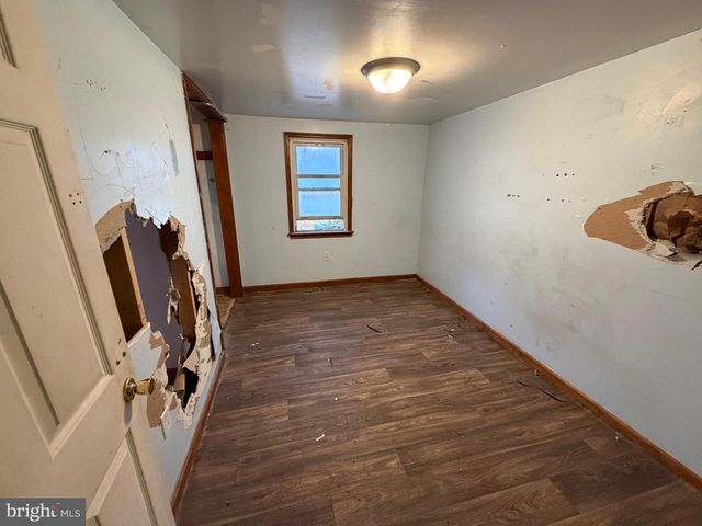 2257 S FORGE RD, Palmyra, PA 17078