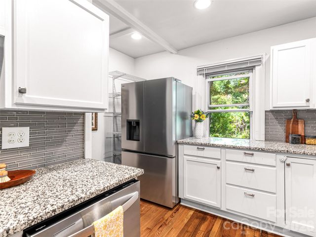 148 Sand Hill Road, Asheville, NC 28806