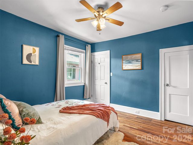 148 Sand Hill Road, Asheville, NC 28806