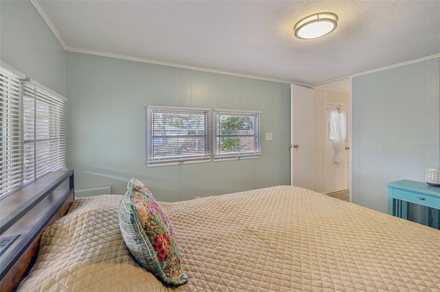 980 7TH STREET NW 72, Largo, FL 33770