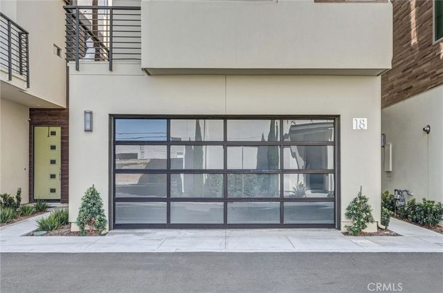 18 Ebb Tide, Newport Beach, CA 92663